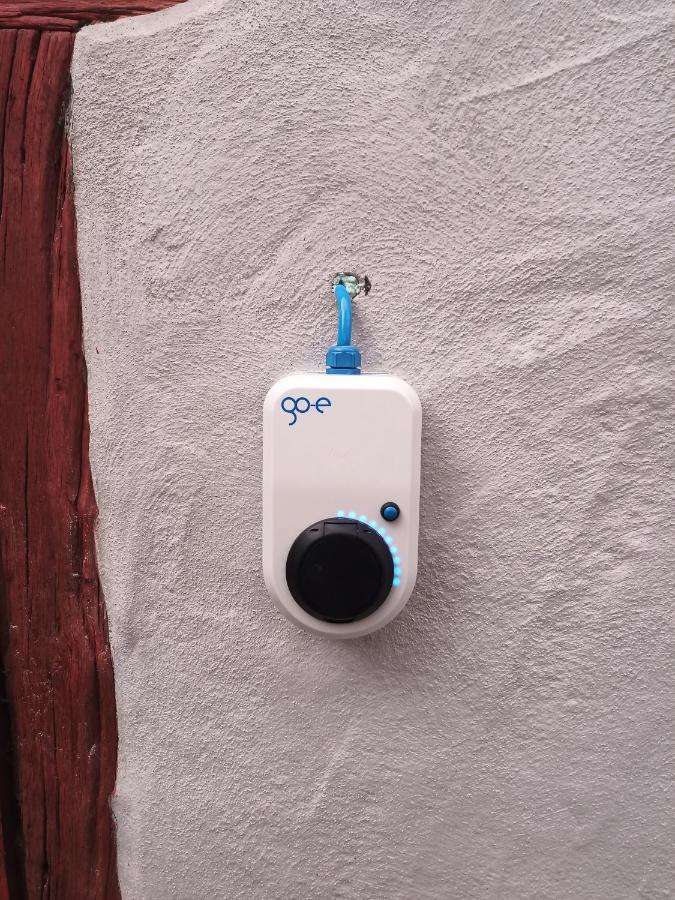Gemütliche Gästezimmer in einem neu sanierten Fachwerkhaus Sachsenheim Exterior foto