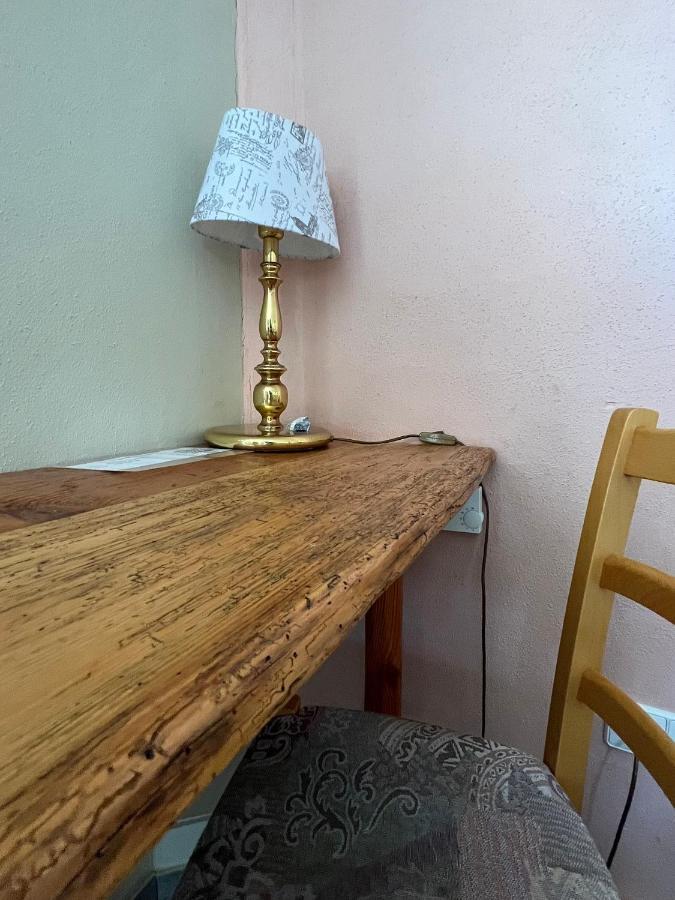 Gemütliche Gästezimmer in einem neu sanierten Fachwerkhaus Sachsenheim Exterior foto