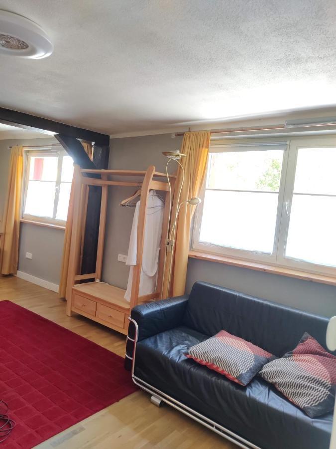 Gemütliche Gästezimmer in einem neu sanierten Fachwerkhaus Sachsenheim Exterior foto