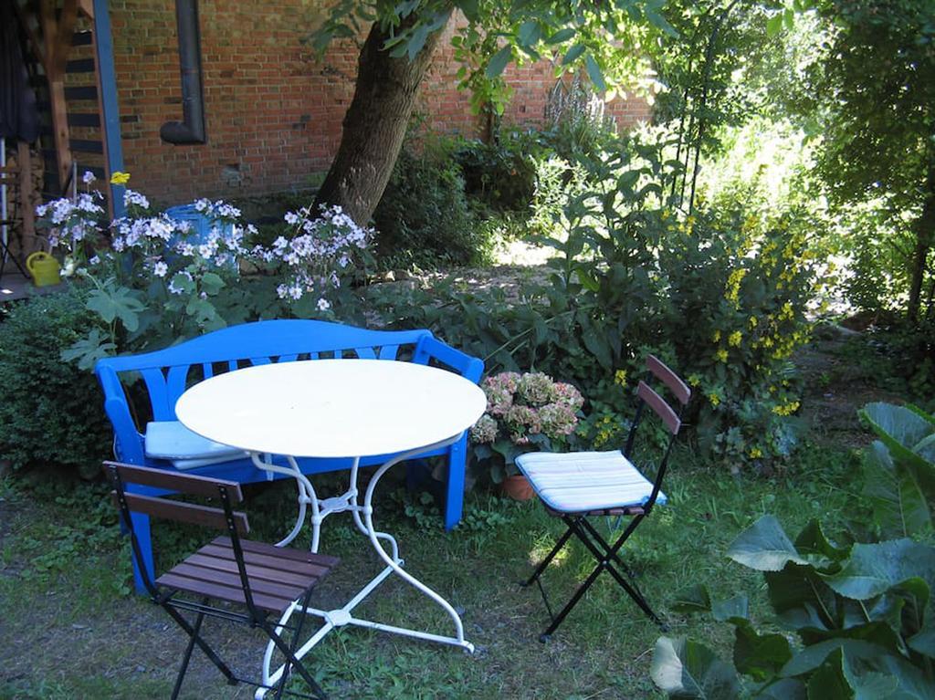 Gemütliche Gästezimmer in einem neu sanierten Fachwerkhaus Sachsenheim Exterior foto